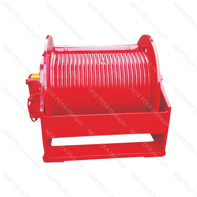 Hidden hydraulic winch