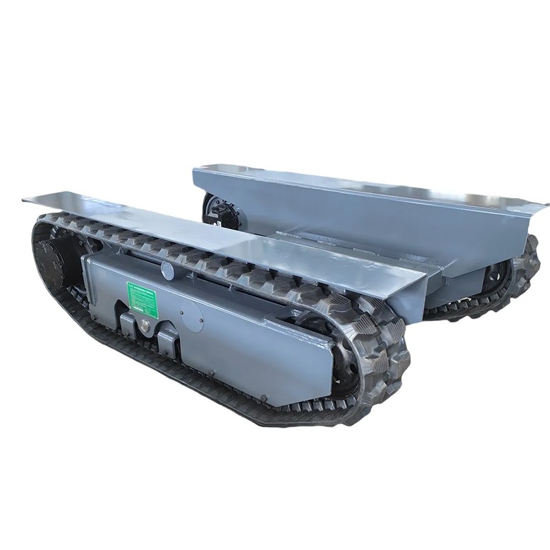 Undercarriage with curved bridge angle